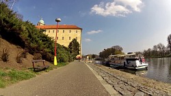 Obrázek z trasy In-line stezka Nymburk - Poděbrady