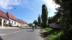 Obrázok z trasy Z Oslavan pres Permonium do Ivančic po cykloceste Miloša Musila