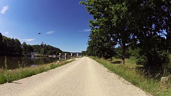 Obrázek z trasy České Budějovice - Hluboká nad Vltavou - cyklostezka po pravém břehu Vltavy