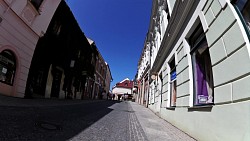 Bilder aus der Strecke Mikulov – Spaziergang durch den historischen Dorfplatz zum Heiligen Berg