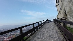 Obrázek z trasy Trenčín - procházka od zimního stadionu přes centrum až na hrad.