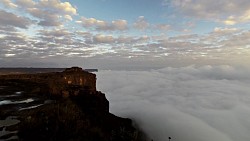 Imagen de ruta En la cima de Roraima desde Jacuzzi a Roraima Window