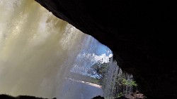 Bilder aus der Strecke Spaziergang unter dem Wasserfall Salto Hacha und Fahrt auf dem Canaima Lagoon