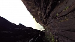 Bilder aus der Strecke Spaziergang unter dem Wasserfall Salto Hacha und Fahrt auf dem Canaima Lagoon