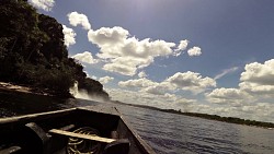 Bilder aus der Strecke Spaziergang unter dem Wasserfall Salto Hacha und Fahrt auf dem Canaima Lagoon