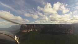 Obrázek z trasy Letadlem z Canaimy přes Salto Angel do Ciudad Bolivaru