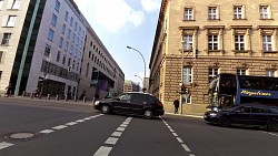 Immagine dalla pista Passeggiata nel centro di Berlino