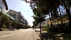 Immagine dalla pista Bibione - una gita in città con la bicicletta