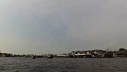 Obrázek z trasy Bangkok, po řece k chrámu Wat Arun