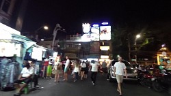 Obrázek z trasy Khao San Road v noci, Bangkok