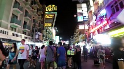 Obrázek z trasy Khao San Road v noci, Bangkok