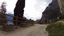 Obrázek z trasy Ponale Trail: úžasná cyklotrasa u Lago di Grada