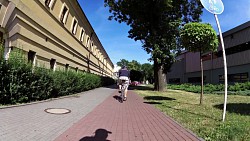 Фото с дорожки Градец Кралове - безопасный веломаршрут по городу от главного вокзала к городскому лесу